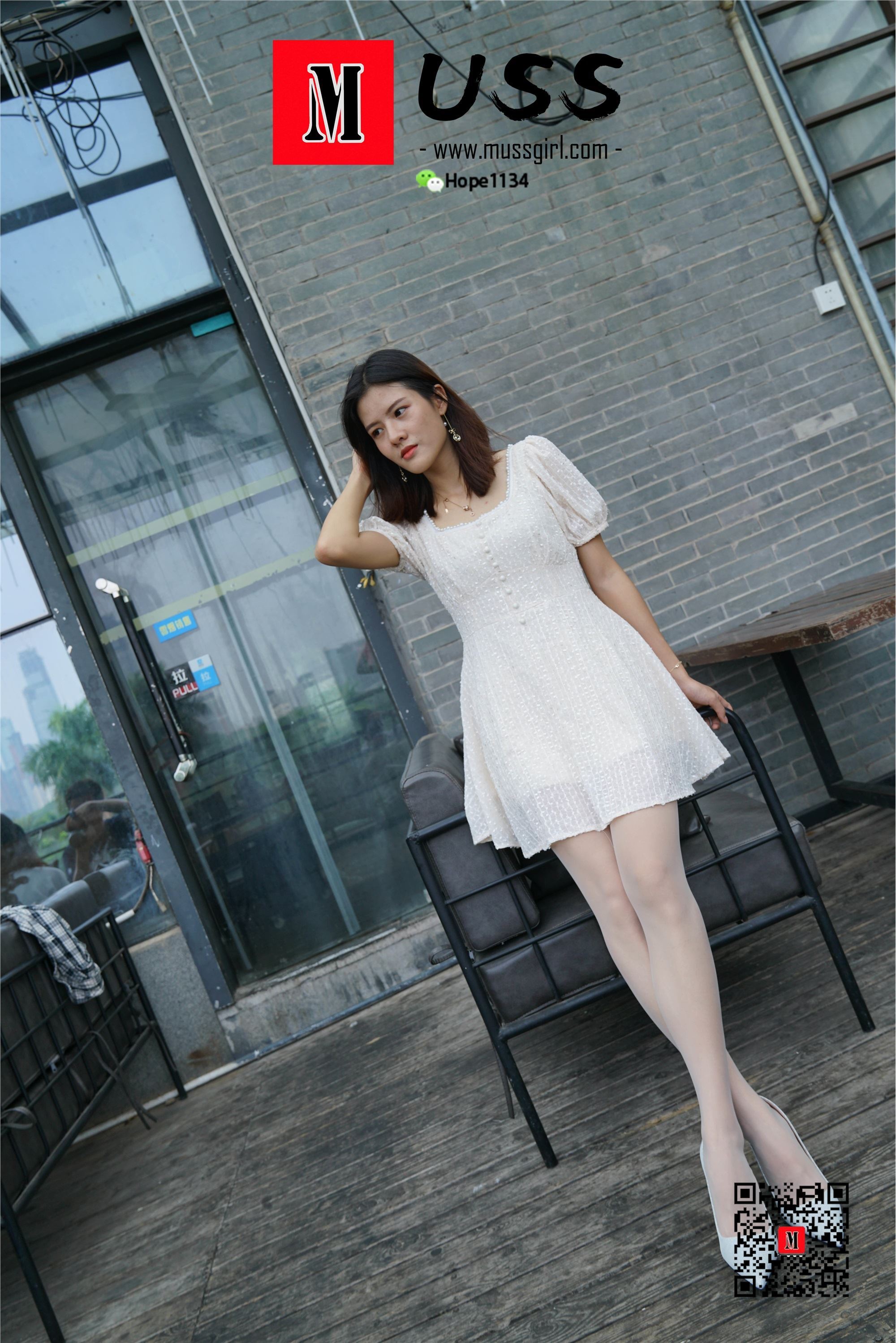 MussGirl慕丝女郎 NO.017 白衣护士与白丝的绝美邂逅小贤